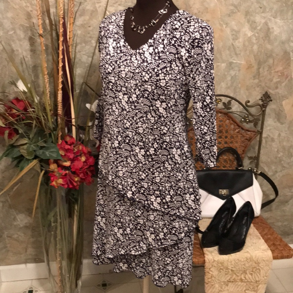Connected. Navy blue white. Three tiered dress